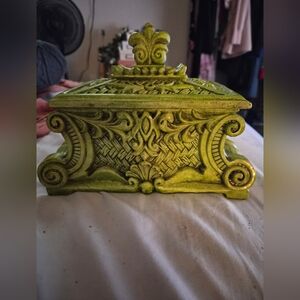 1960s Ornate Chalkware Avacado Green Jewelry Box